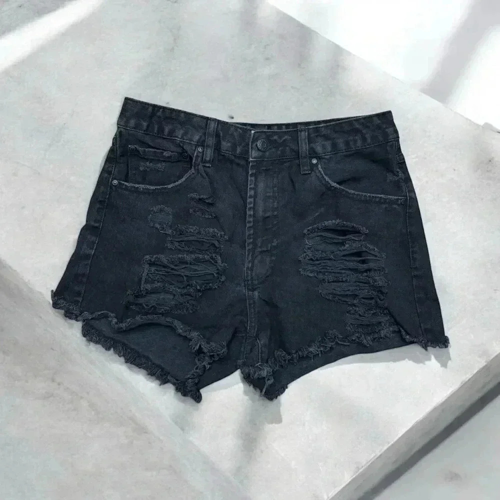 Refuge Denim, Vintage Rip, Distressed Frayed Hem Shorts, Size 5, Black